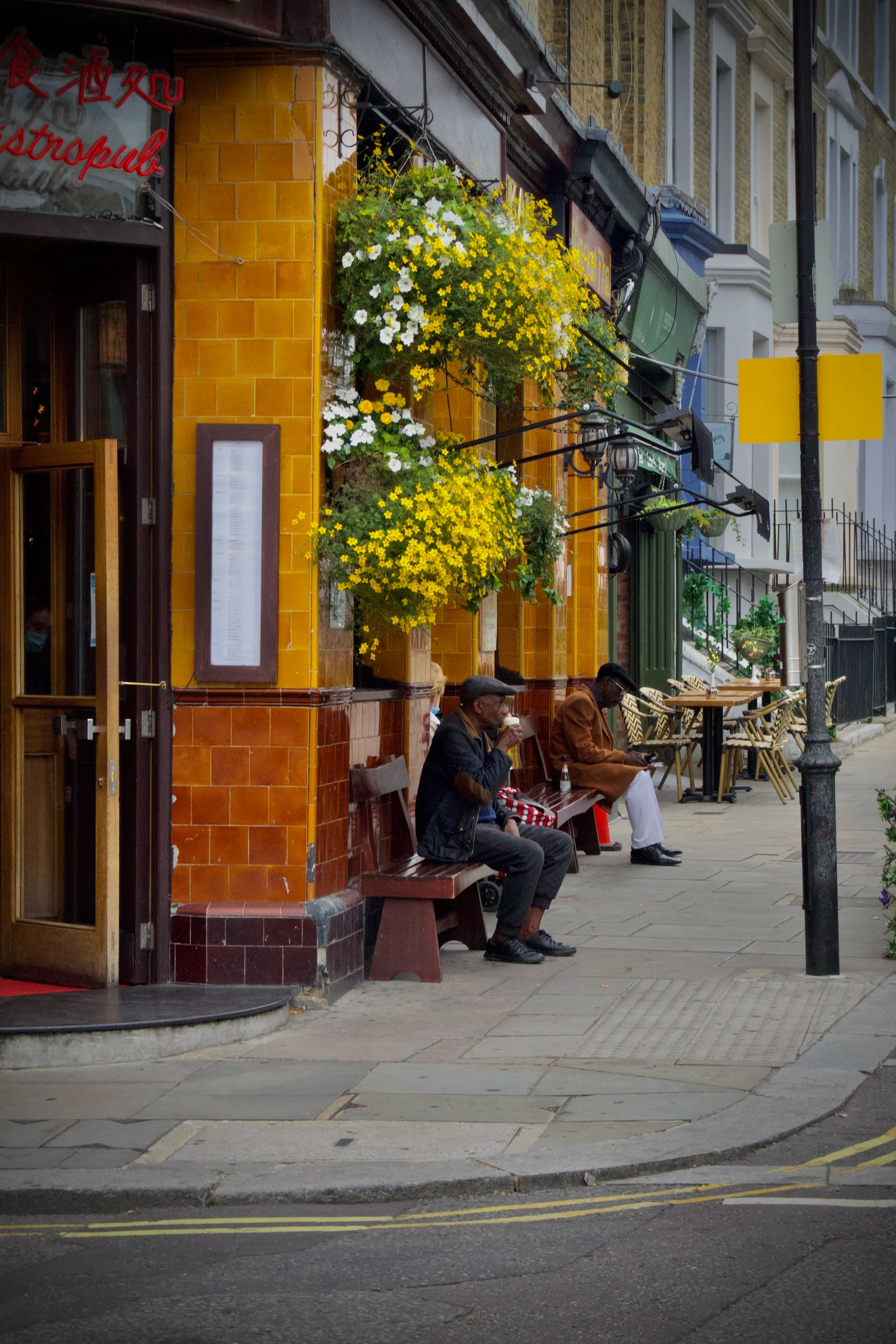 Portobello Road, London, photograph 3