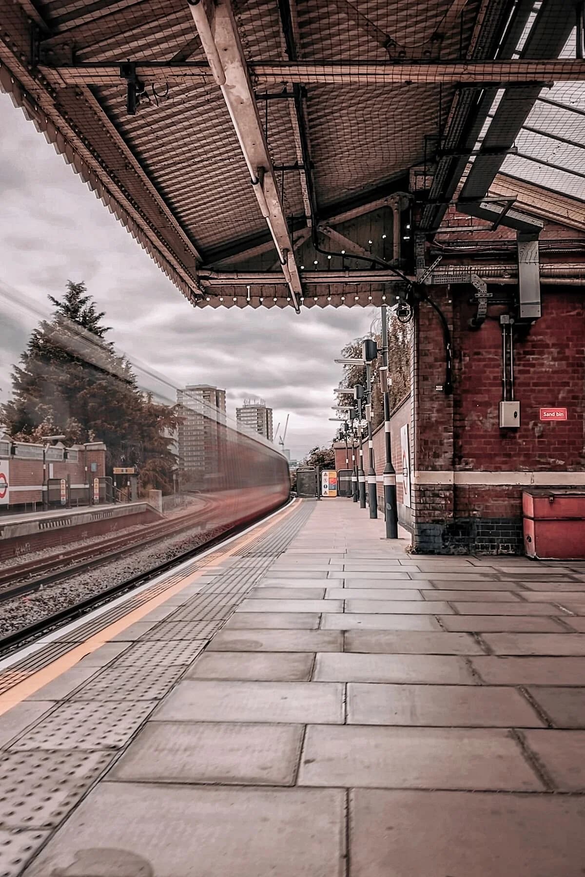 The Underground, London, photograph 2